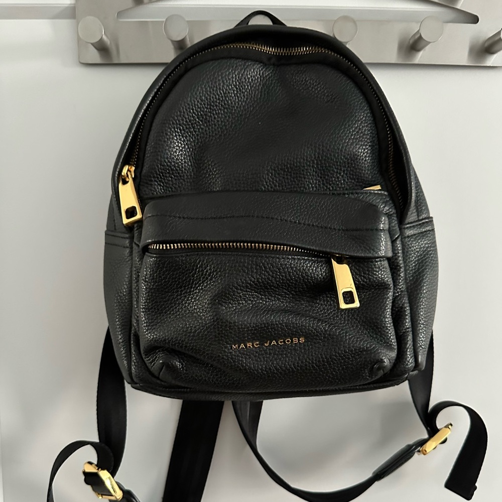 Marc Jacob’s black mini backpack